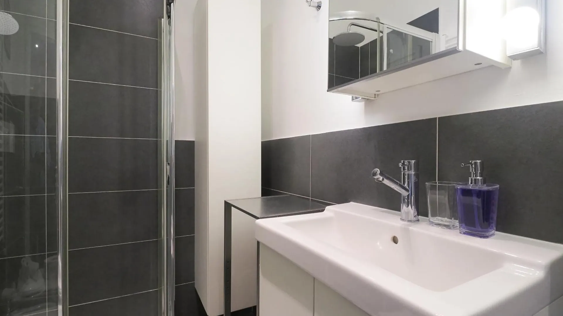 Primopiano - Castaldi Apartment Milan