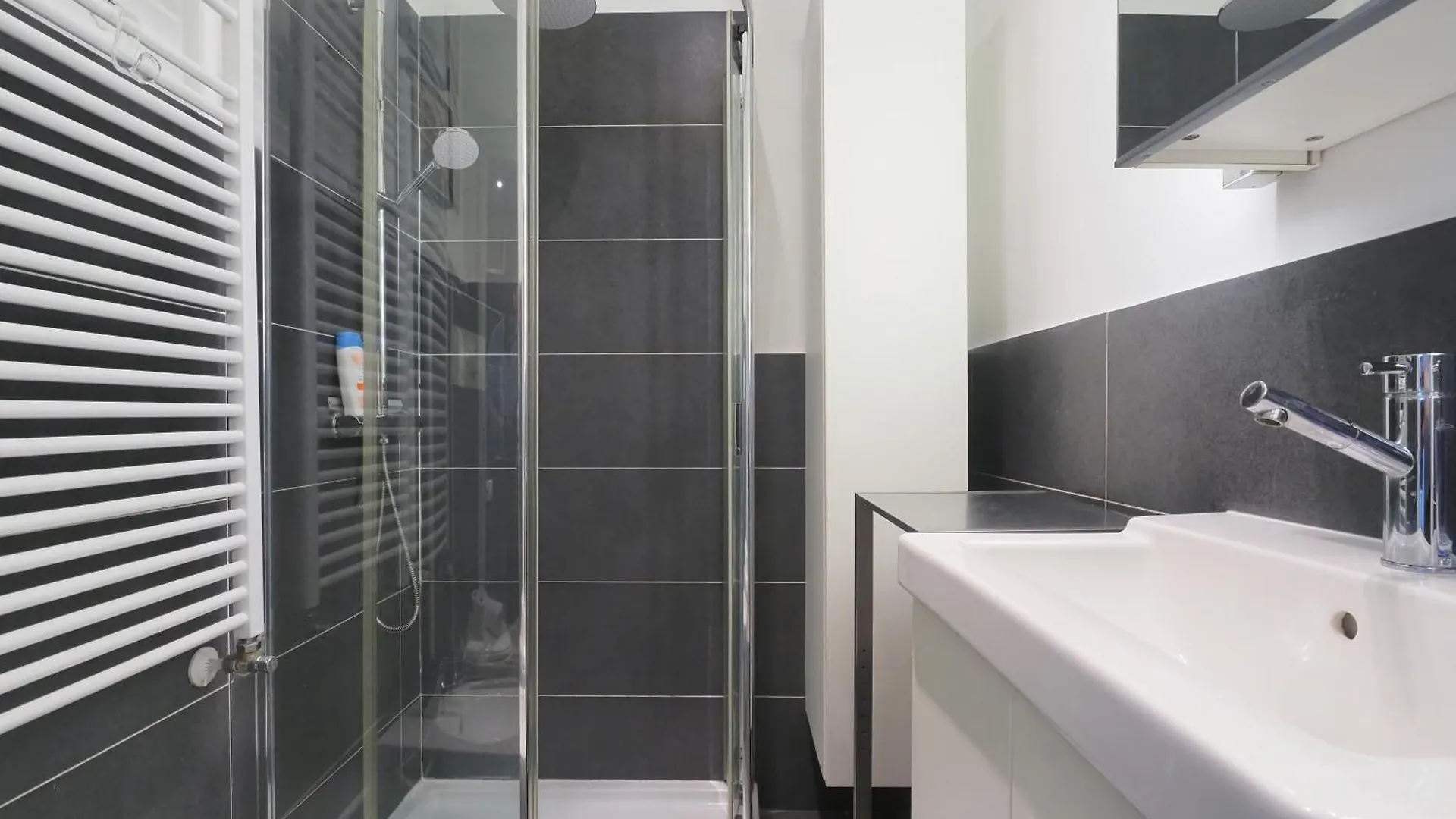 Primopiano - Castaldi Apartment Milan