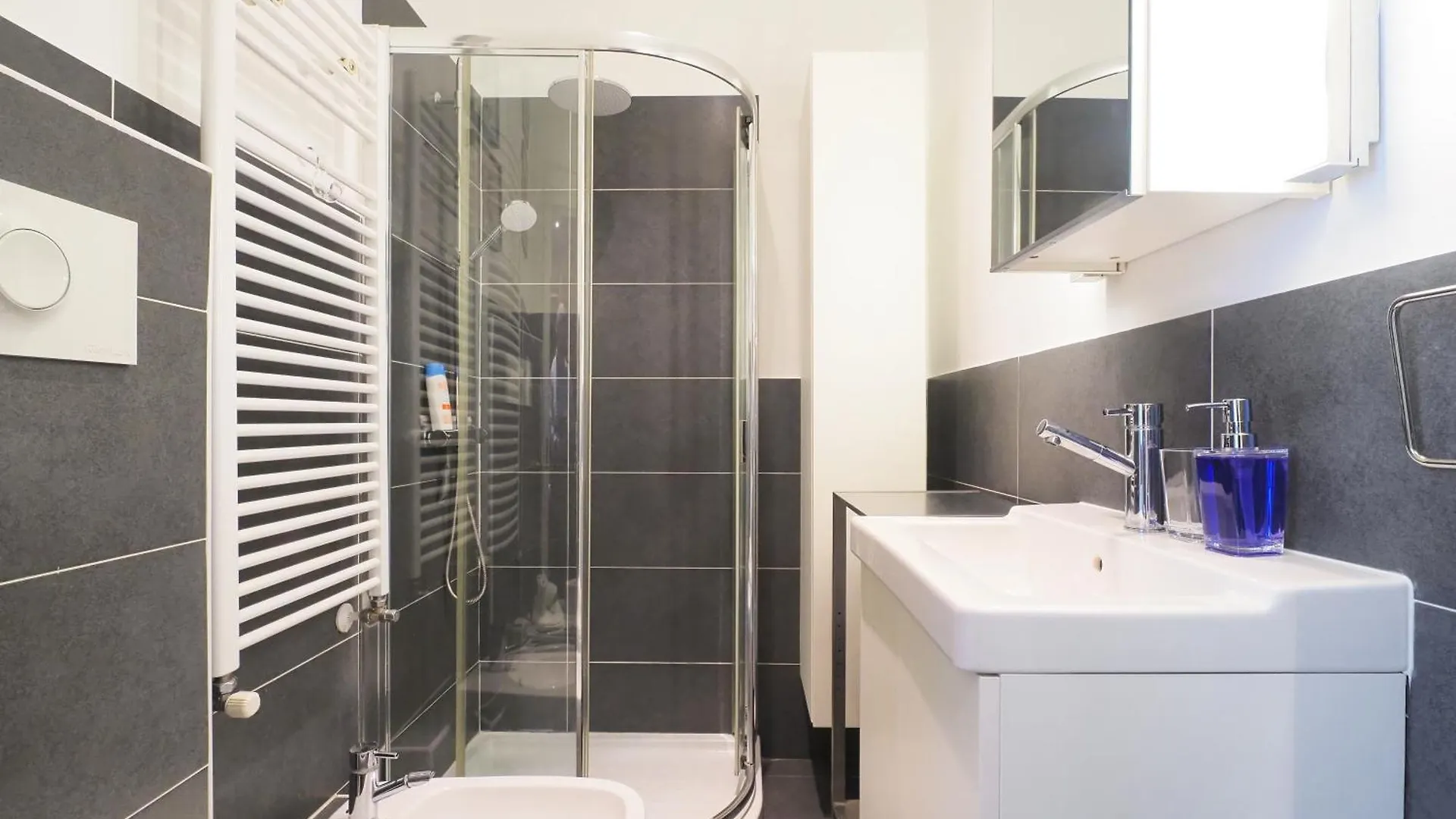 Primopiano - Castaldi Apartment Milan
