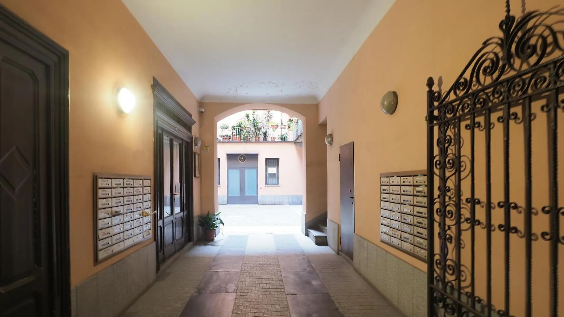Primopiano - Castaldi Apartment Milan